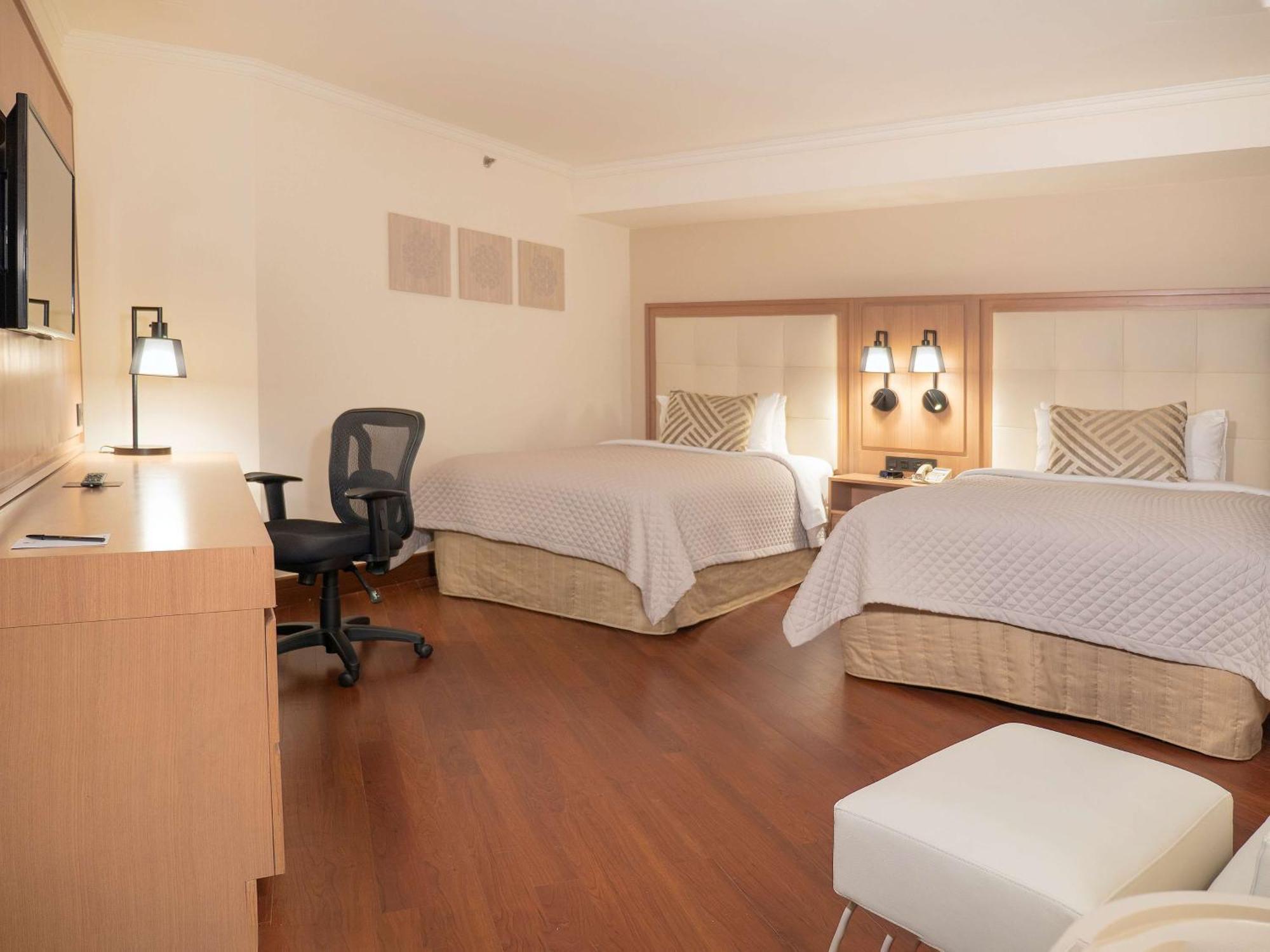 Hotel Ms Milenium Monterrey Curio Collection By Hilton San Pedro Garza Garcia Exteriér fotografie
