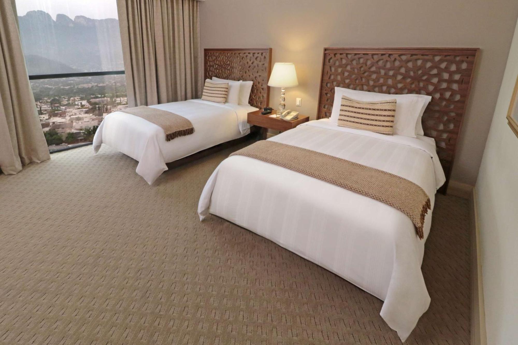 Hotel Ms Milenium Monterrey Curio Collection By Hilton San Pedro Garza Garcia Exteriér fotografie