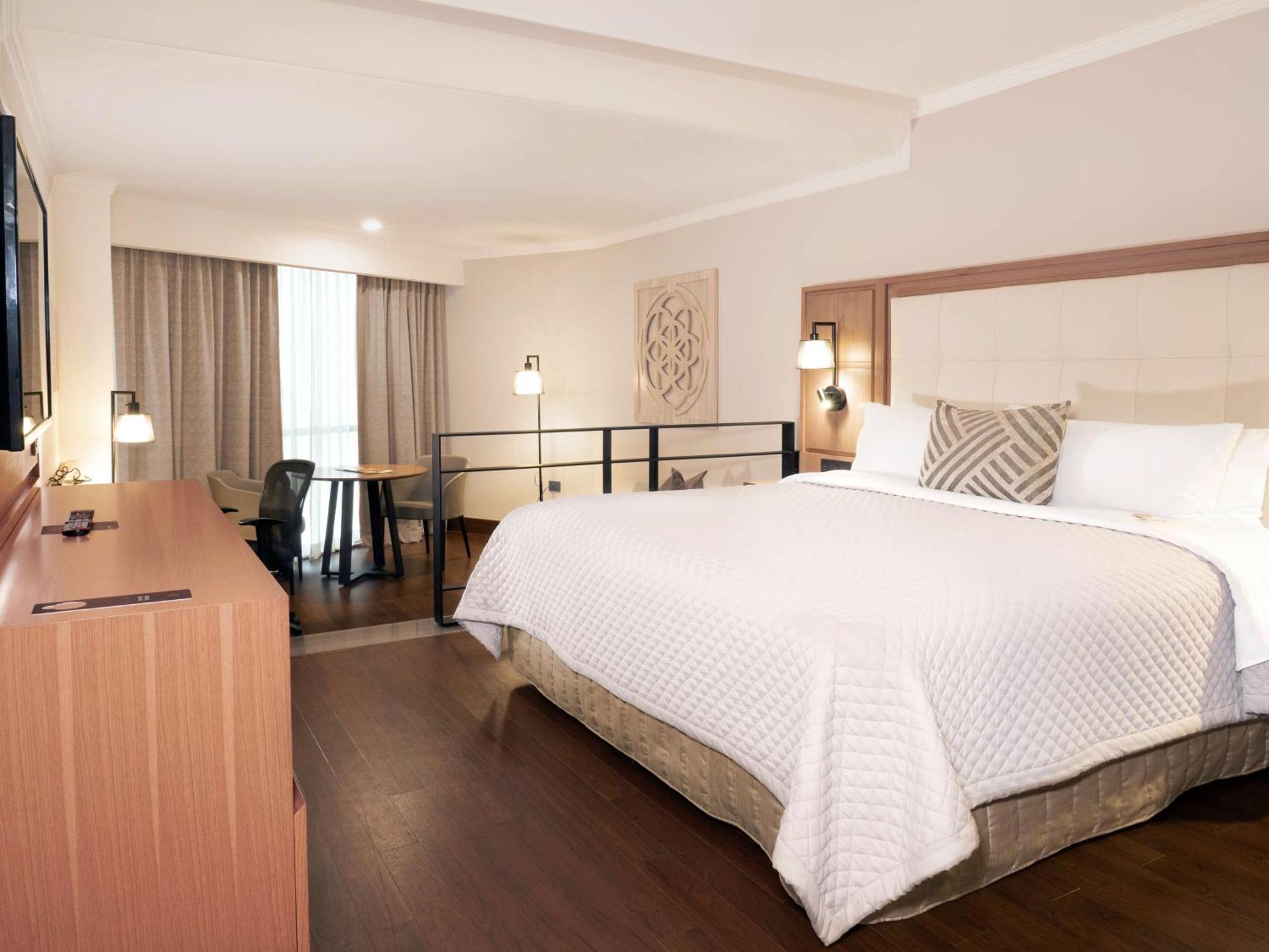 Hotel Ms Milenium Monterrey Curio Collection By Hilton San Pedro Garza Garcia Exteriér fotografie