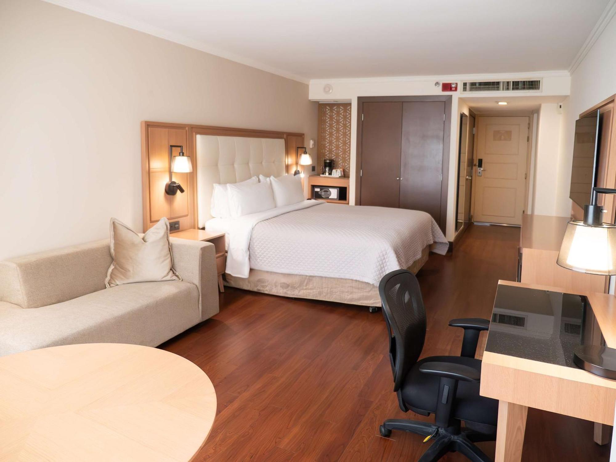 Hotel Ms Milenium Monterrey Curio Collection By Hilton San Pedro Garza Garcia Exteriér fotografie